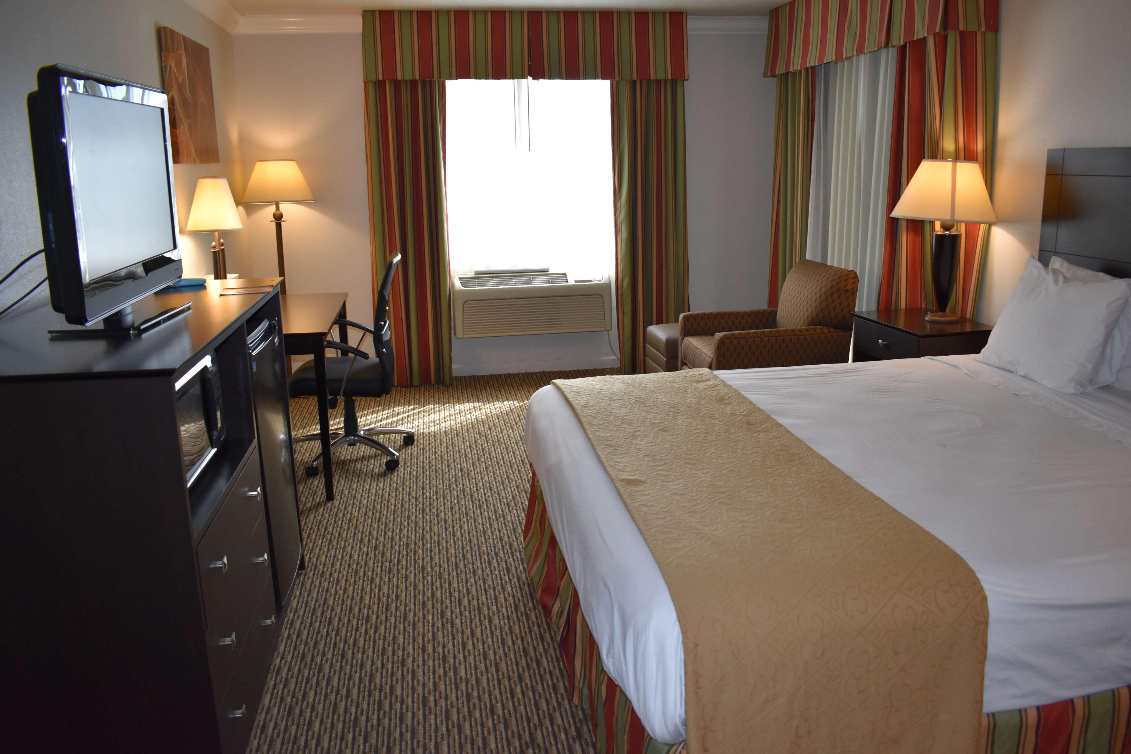 Best Western Colonial Inn Selma Extérieur photo