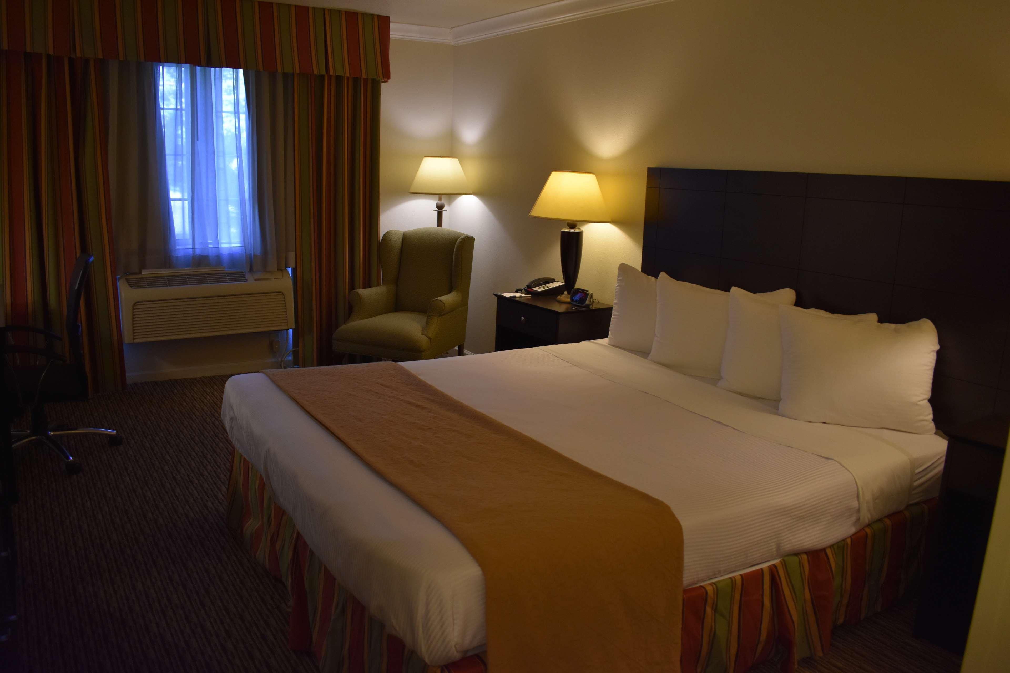 Best Western Colonial Inn Selma Extérieur photo